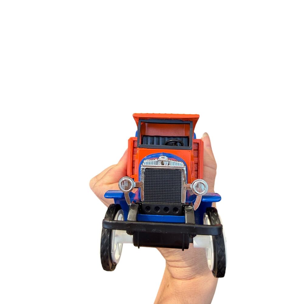 Vintage Ertl 1925 Kenworth Stake Truck Coin Bank – Gulf Oil Collector Edition - Picture 10 of 11